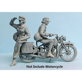 Комплект за направата на фигури от небоядисана смола в мащаб 1/35 с 2 солдатиками (без мотоциклети)