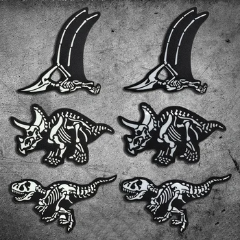 Тиранозавър рекс Rex Трисератопс IR Светещи Ивици Птерозавр Найлон Светлоотразителни Тактически Икони За Шлем Чанта Яке САМ Декор